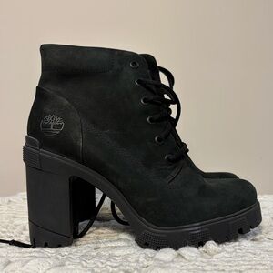Size 8 timberland 6inch boots
